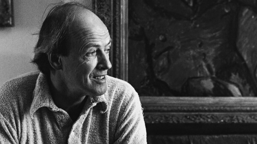 Roald Dahl, el escritor galés que dio vida a míticas obras para niños.