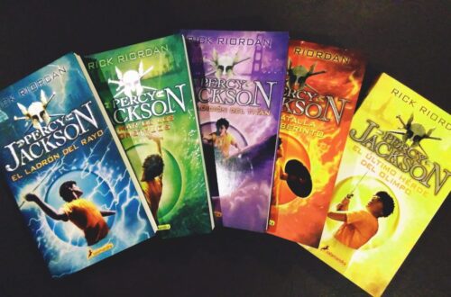 Los cinco libros que componen una de las sagas de Percy Jackson de Riock Riordan.