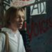 "Palabras en las paredes del baño", una película basada en una novela de Julia Walton.
