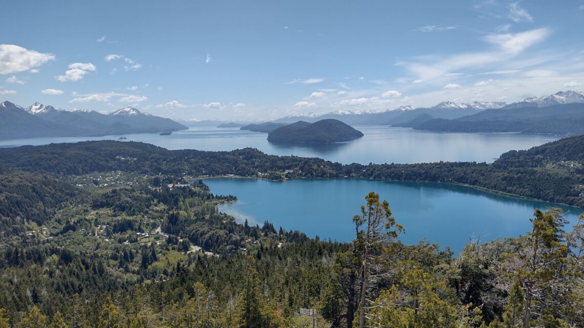 El lago Nahuel Huapi, un icono de Bariloche, en la Patagonia argentina.