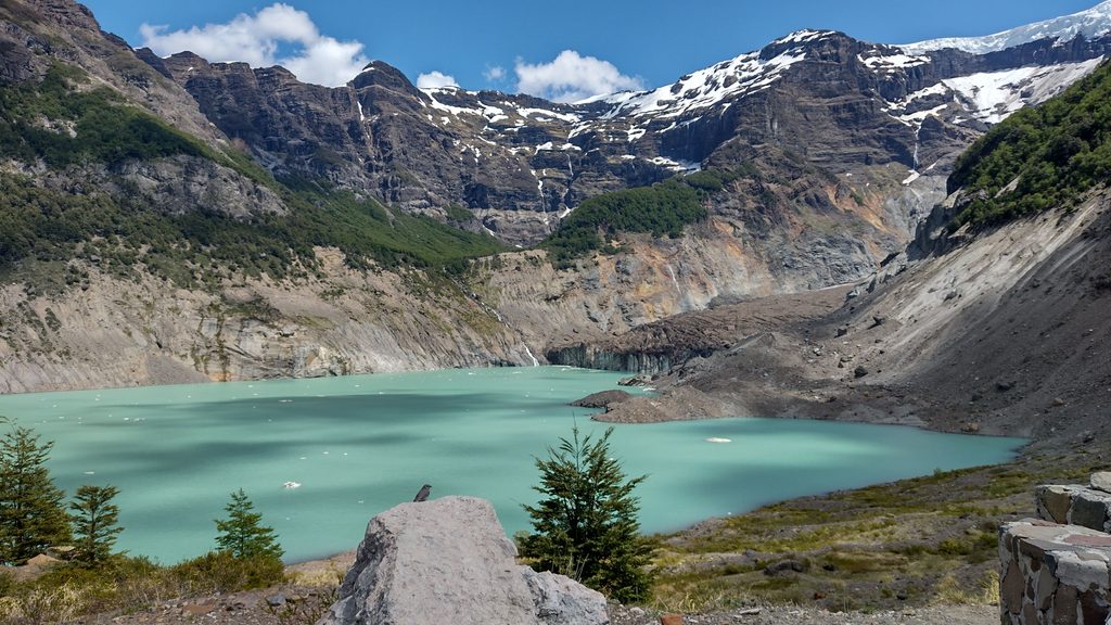 El Glaciar Negro, una de las espectaculares maravillas naturales de Bariloche.