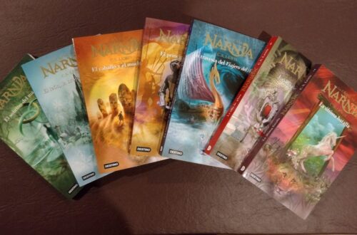 Los siete libros que componen la saga de "Las Crónicas de Narnia".