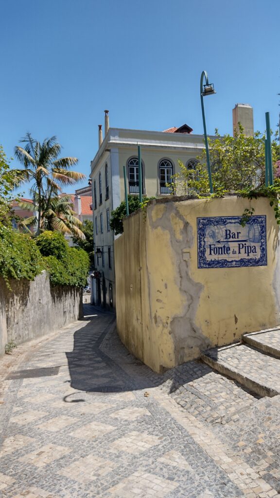 Postal del casco histórico de Sintra.